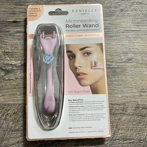 Microneedling roller wand